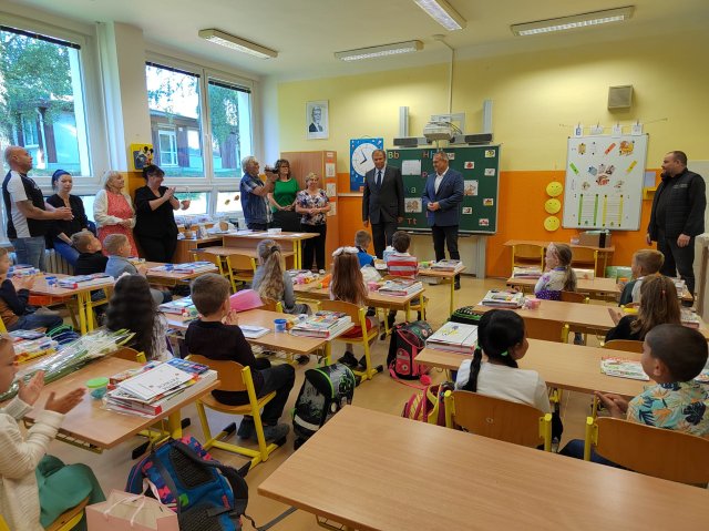 zahajeniskolnihorokuprvnich 4